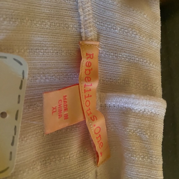 Rebellious One - Picture 8 of 11